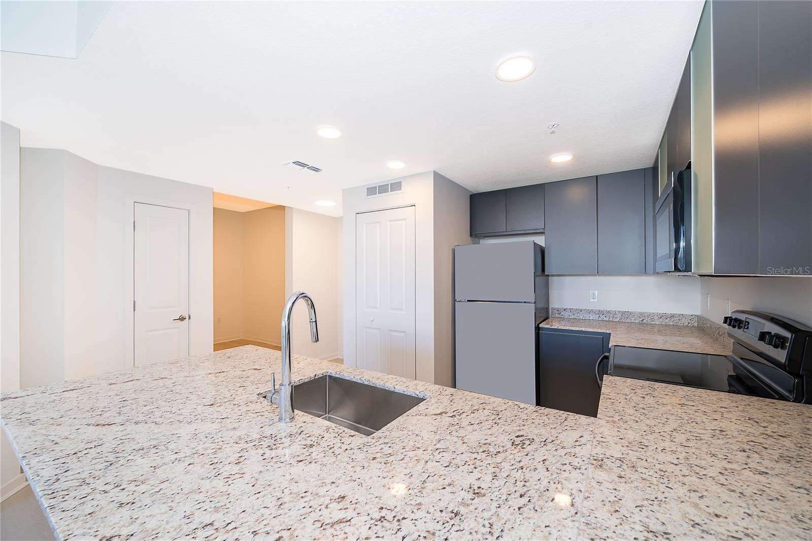 5579 MILLENIA PARK BLVD #219, ORLANDO, FL, 32839