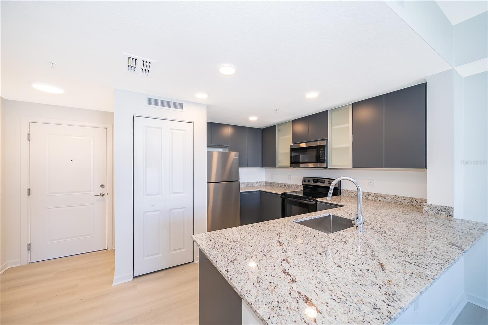 5579 MILLENIA PARK BLVD #219, ORLANDO, FL, 32839
