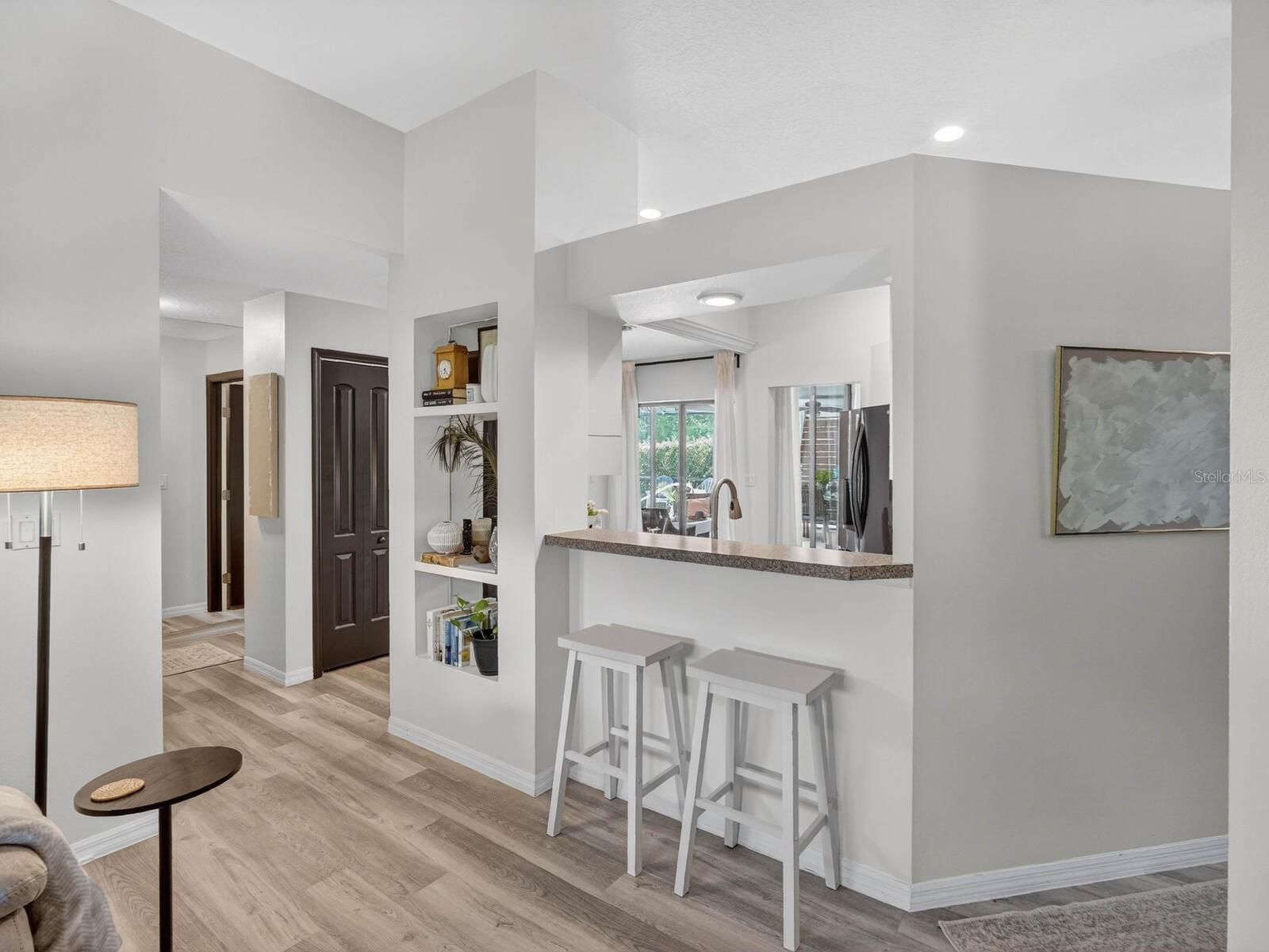 357 WATERFORD CIR W, TARPON SPRINGS, FL, 34688