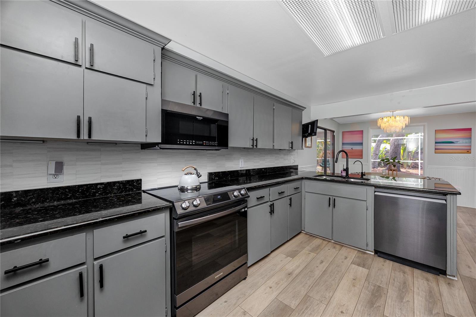 Lots of storage in this kitchen!