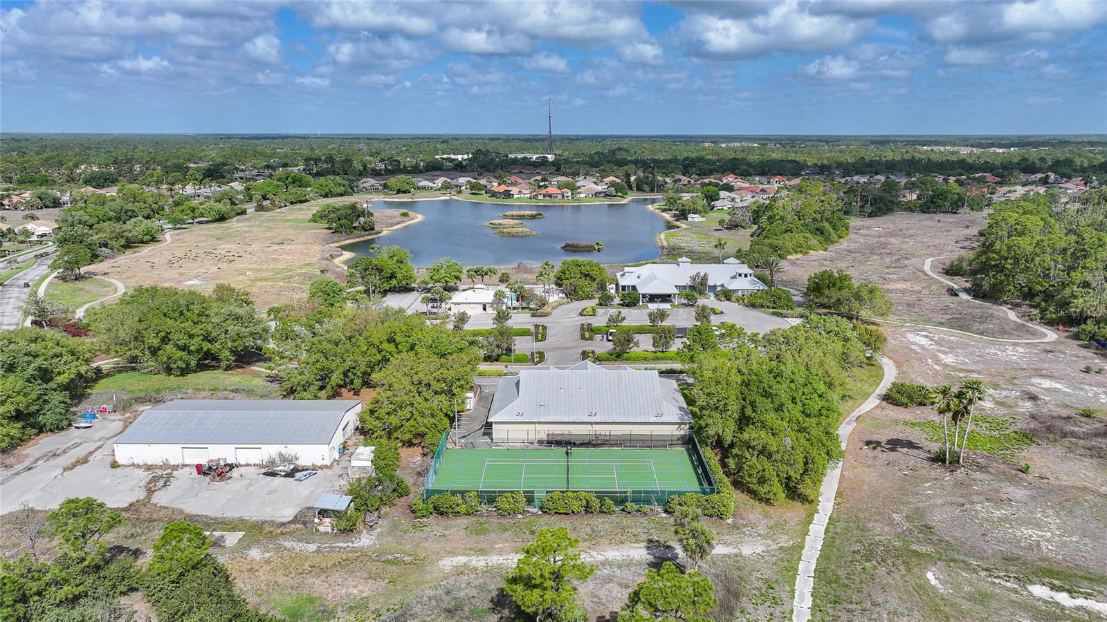 2037 LYNX RUN, NORTH PORT, FL, 34288