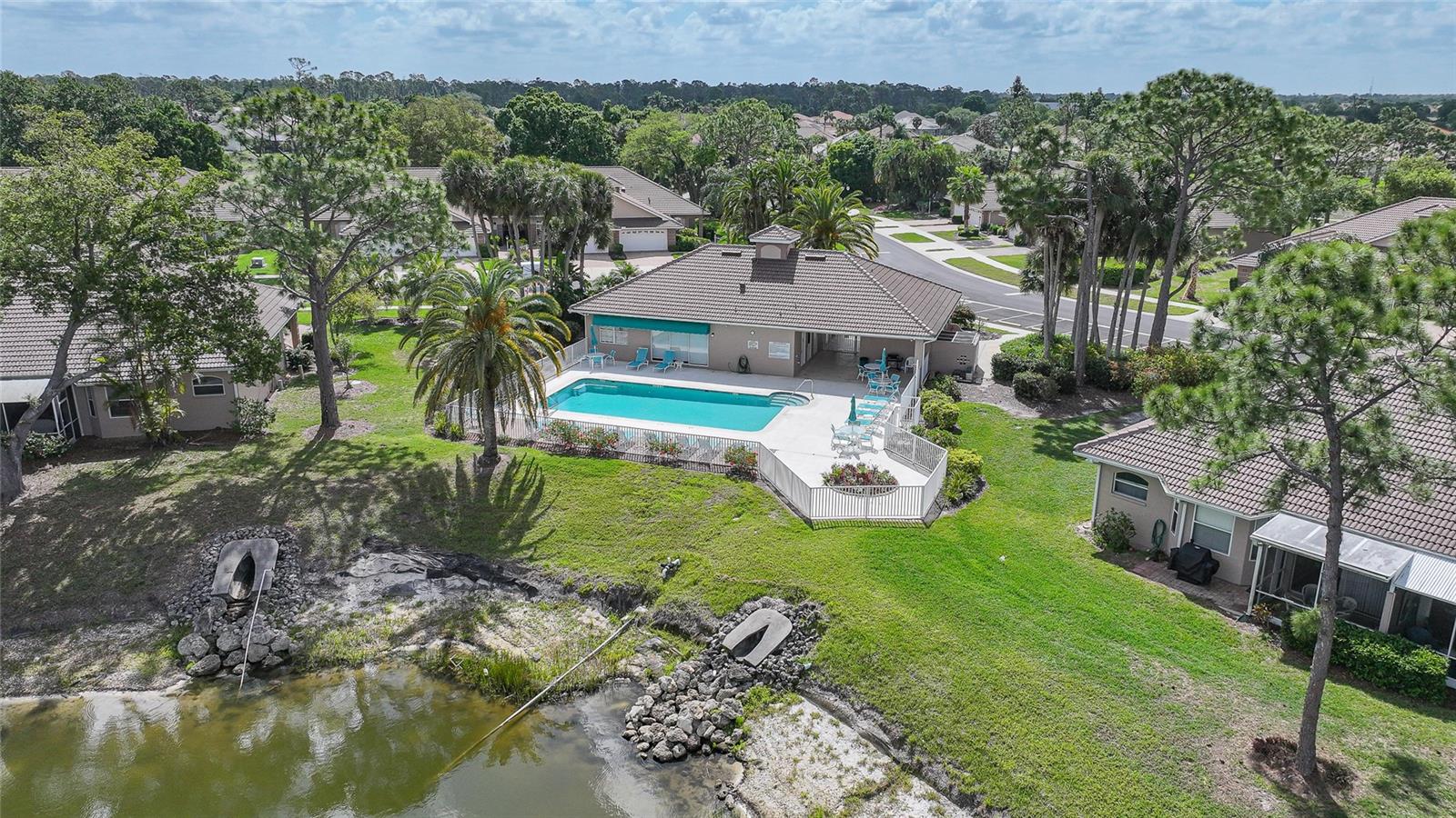 2037 LYNX RUN, NORTH PORT, FL, 34288