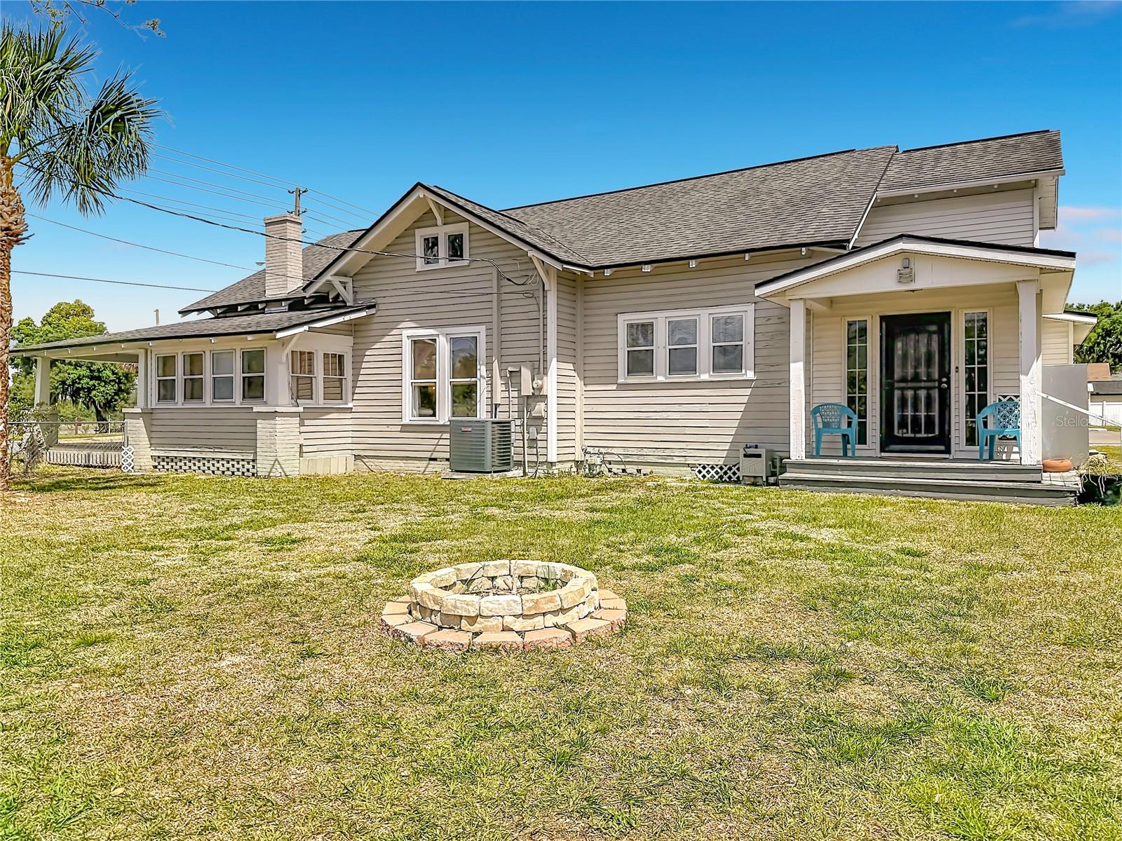 311 S CENTRAL AVE, UMATILLA, FL, 32784
