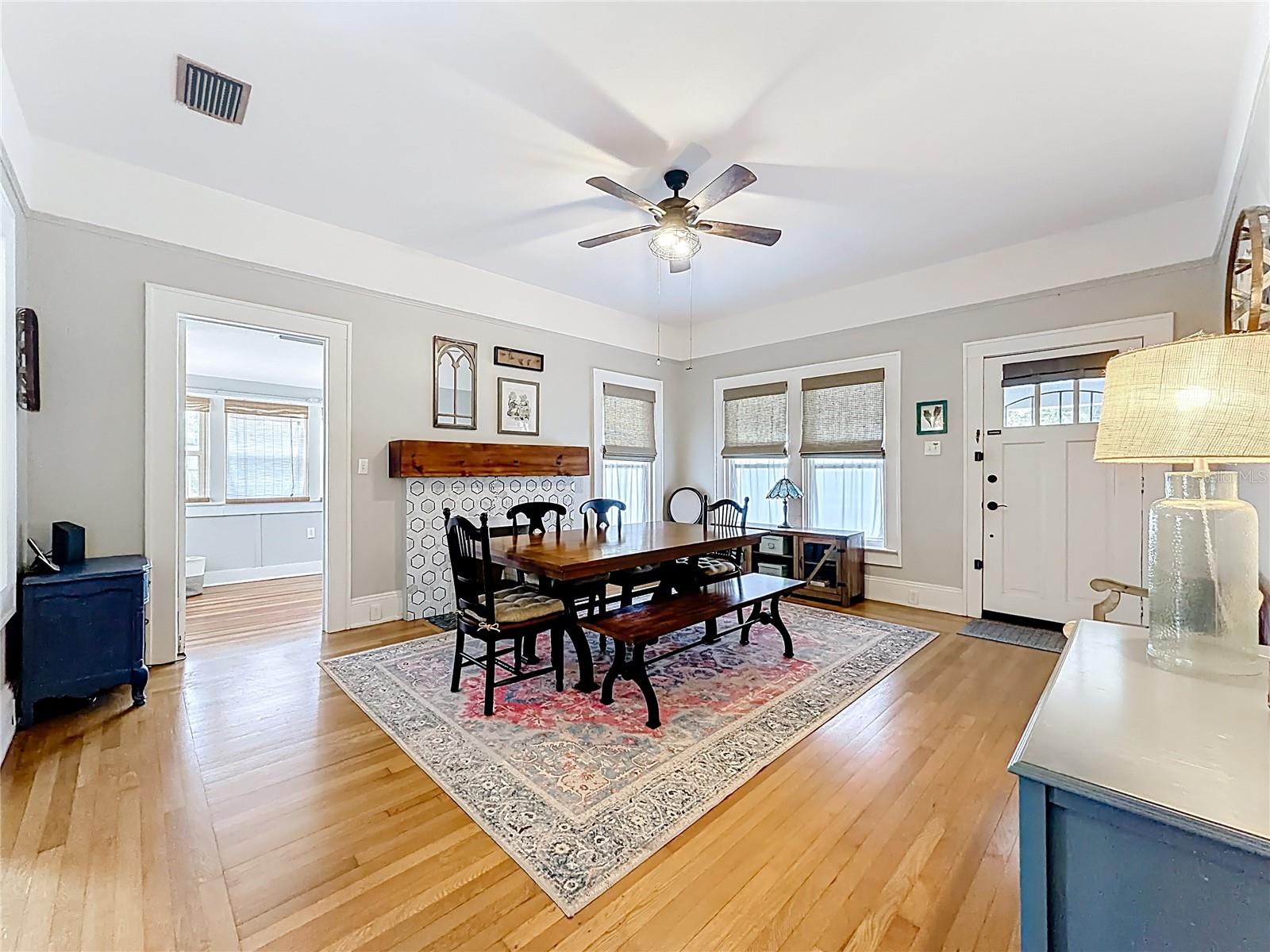 311 S CENTRAL AVE, UMATILLA, FL, 32784