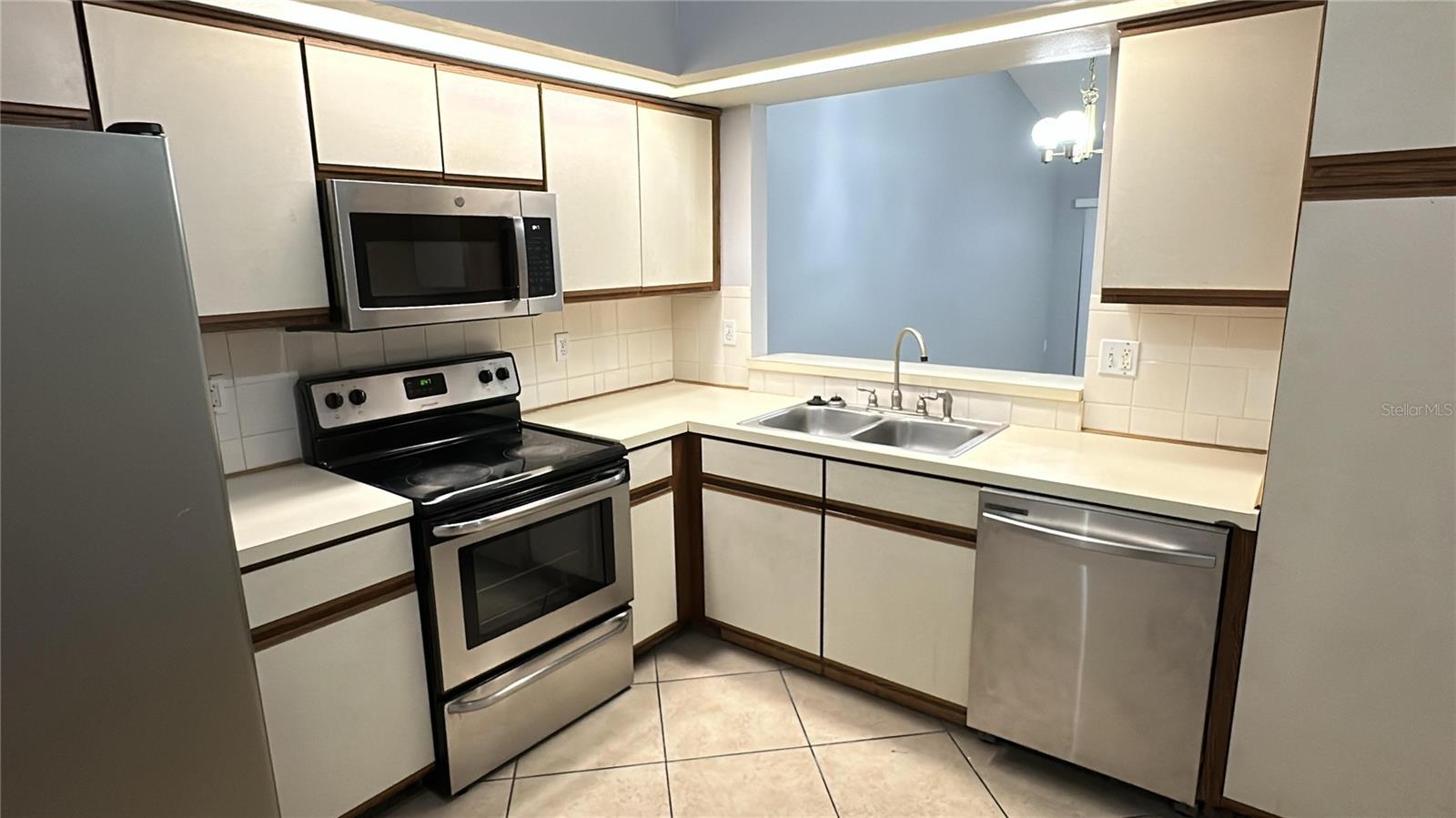 1108 LUCAYA CIR, ORLANDO, FL, 32824