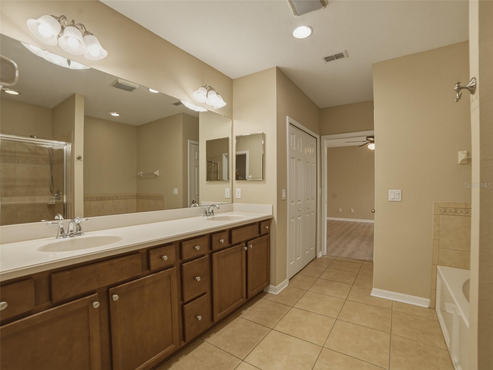 5941 BEACONPARK ST, LITHIA, FL, 33547