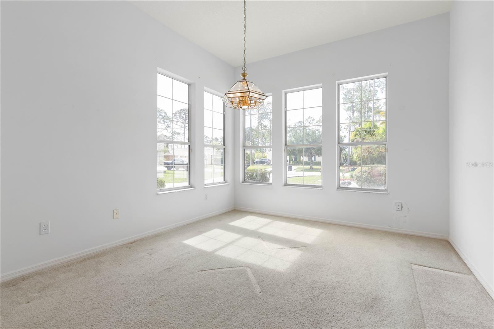 277 WELLINGTON DR, PALM COAST, FL, 32164