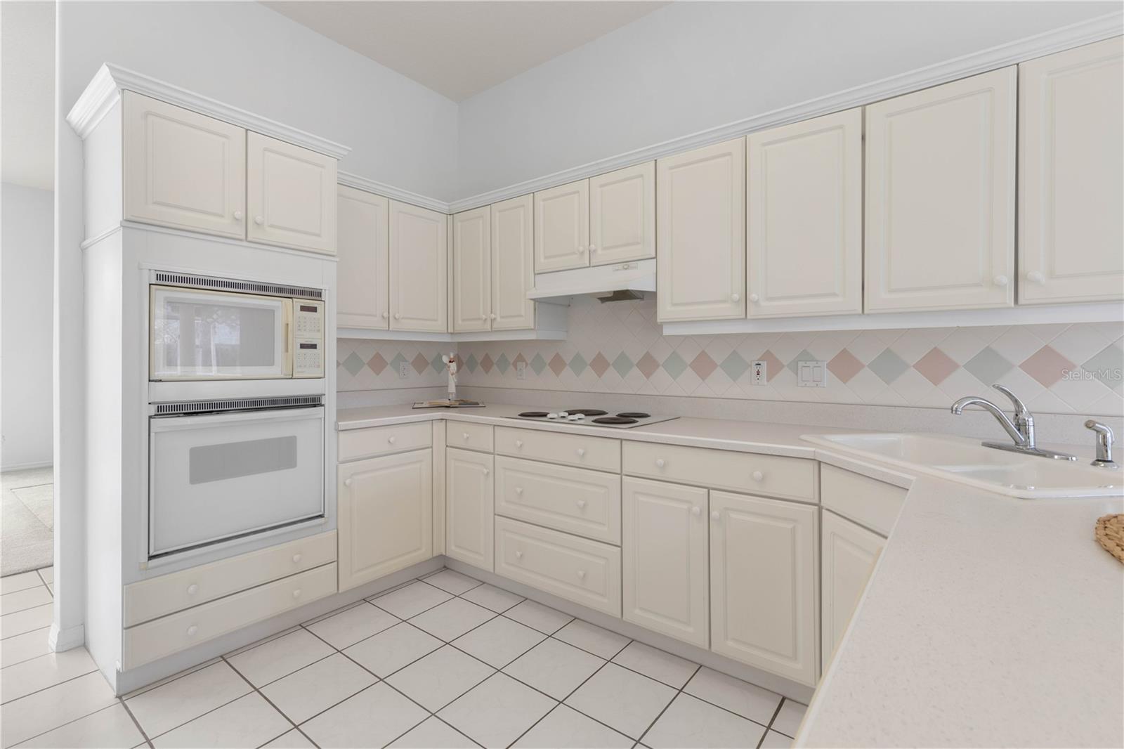 277 WELLINGTON DR, PALM COAST, FL, 32164
