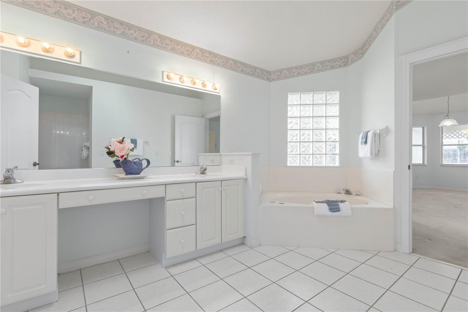 277 WELLINGTON DR, PALM COAST, FL, 32164