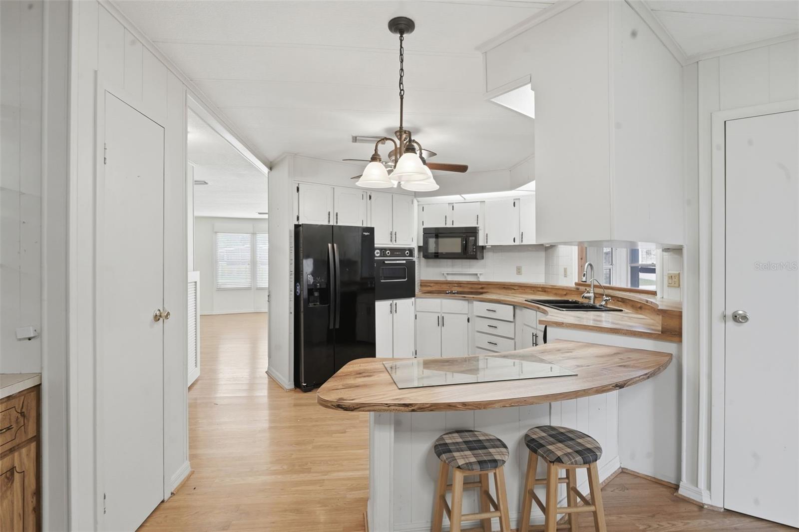 142 FLORENCE BLVD, DEBARY, FL, 32713
