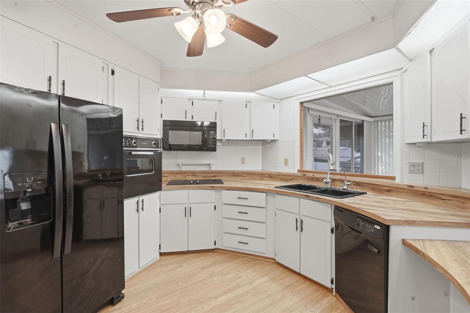 142 FLORENCE BLVD, DEBARY, FL, 32713