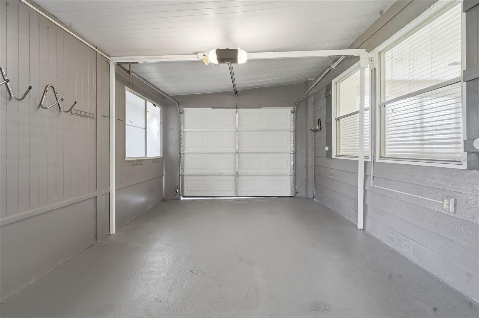 142 FLORENCE BLVD, DEBARY, FL, 32713