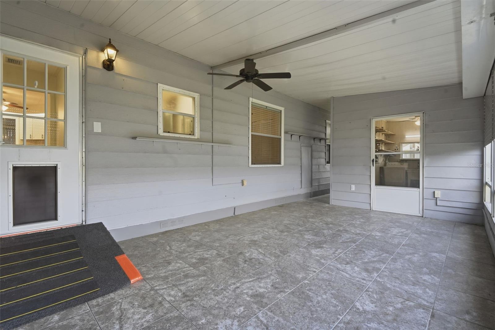 142 FLORENCE BLVD, DEBARY, FL, 32713