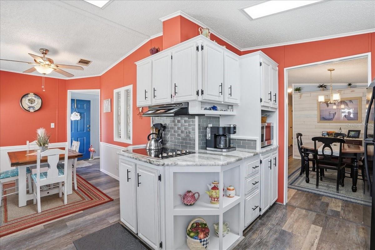 1001 STARKEY RD #282, LARGO, FL, 33771