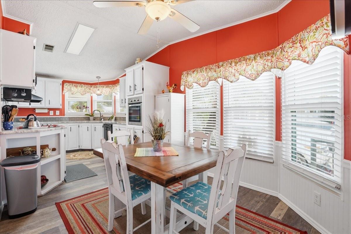1001 STARKEY RD #282, LARGO, FL, 33771