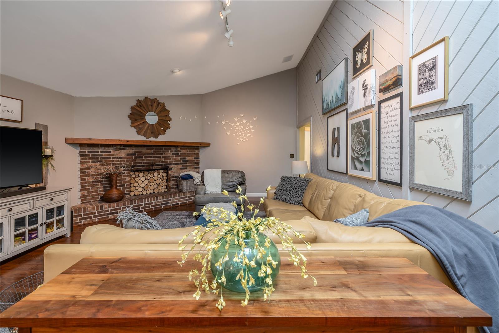 379 OAKRIDGE RD, ORMOND BEACH, FL, 32174