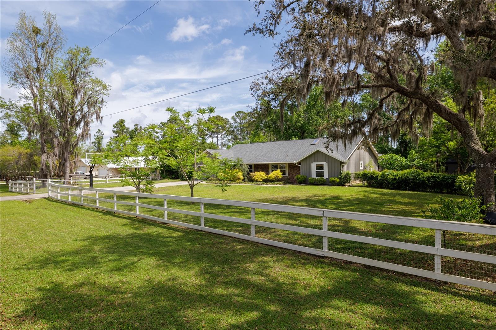 379 OAKRIDGE RD, ORMOND BEACH, FL, 32174