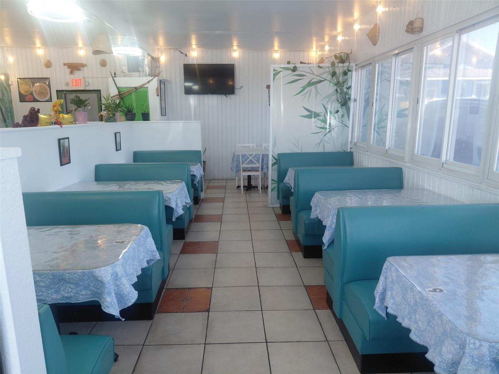 114 W CENTRAL AVE, LAKE WALES, FL, 33853