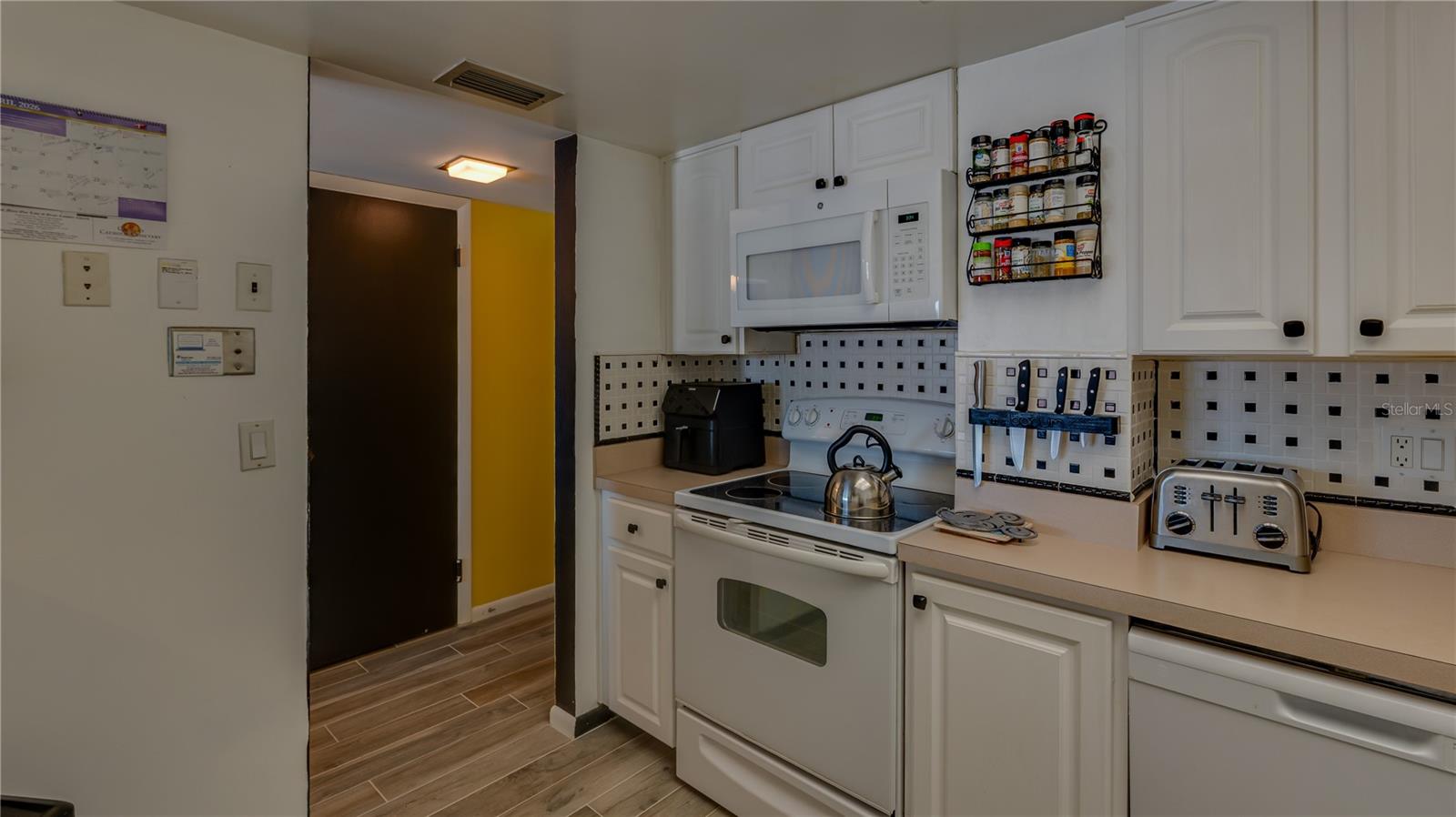 4900 BRITTANY DR S #411, ST PETERSBURG, FL, 33715