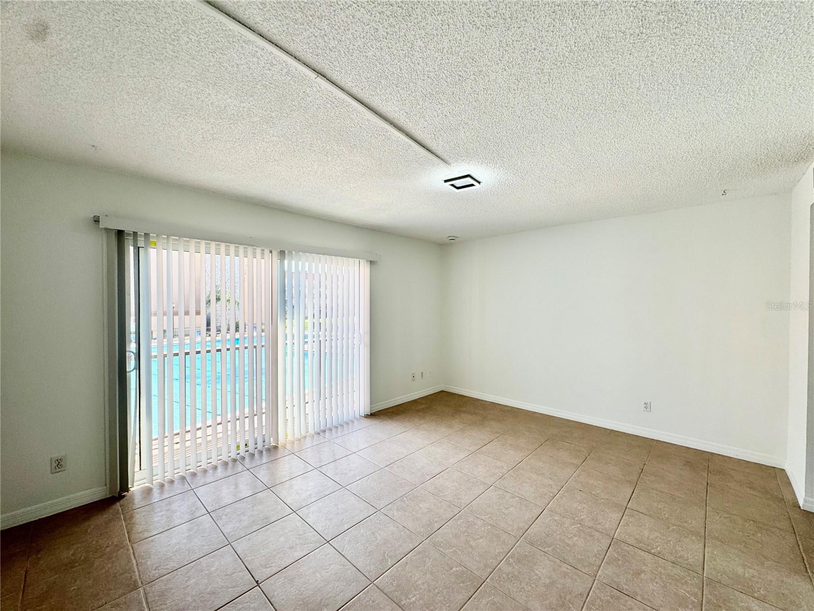 5820 N CHURCH AVE #239, TAMPA, FL, 33614