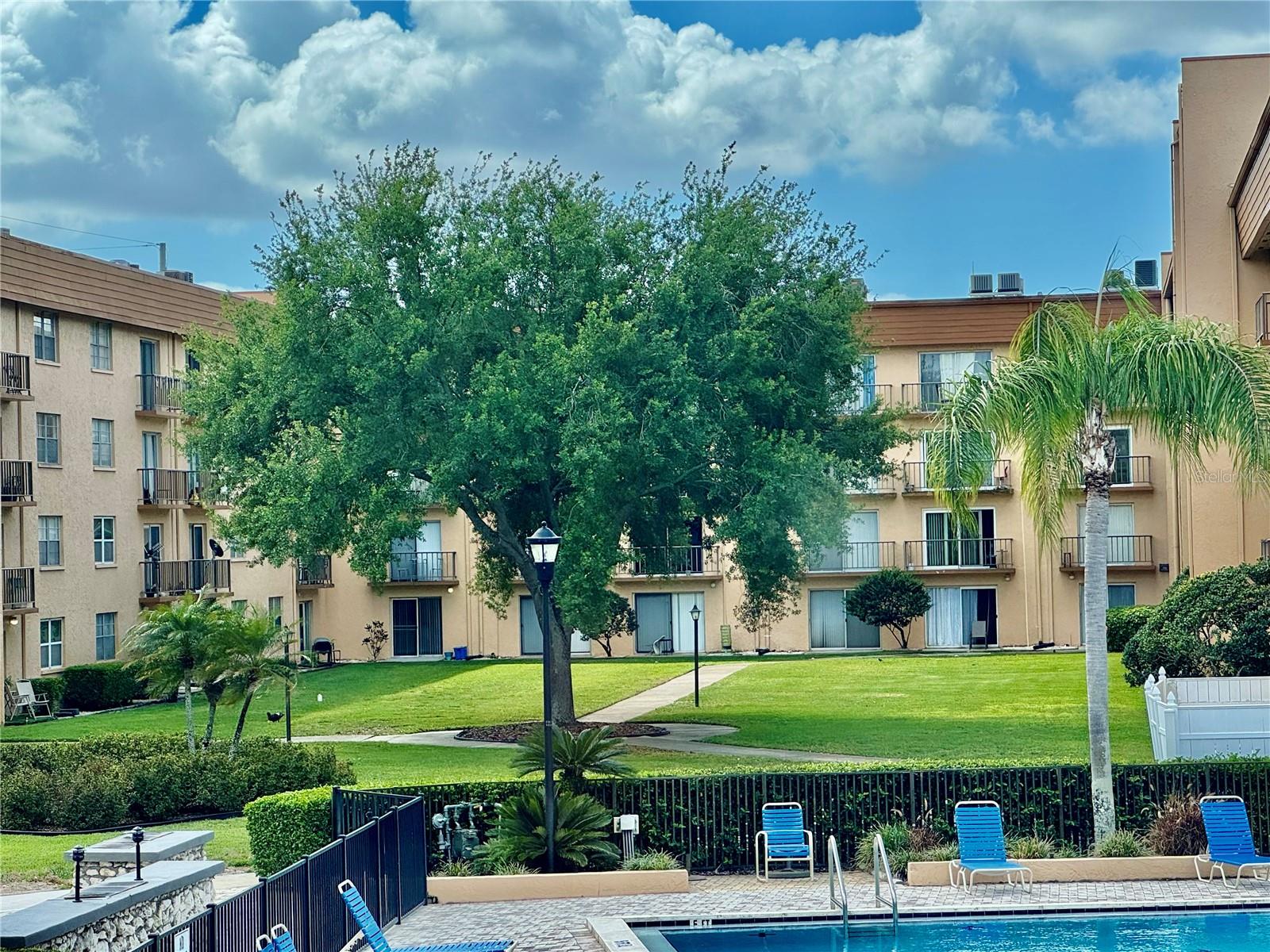 5820 N CHURCH AVE #239, TAMPA, FL, 33614