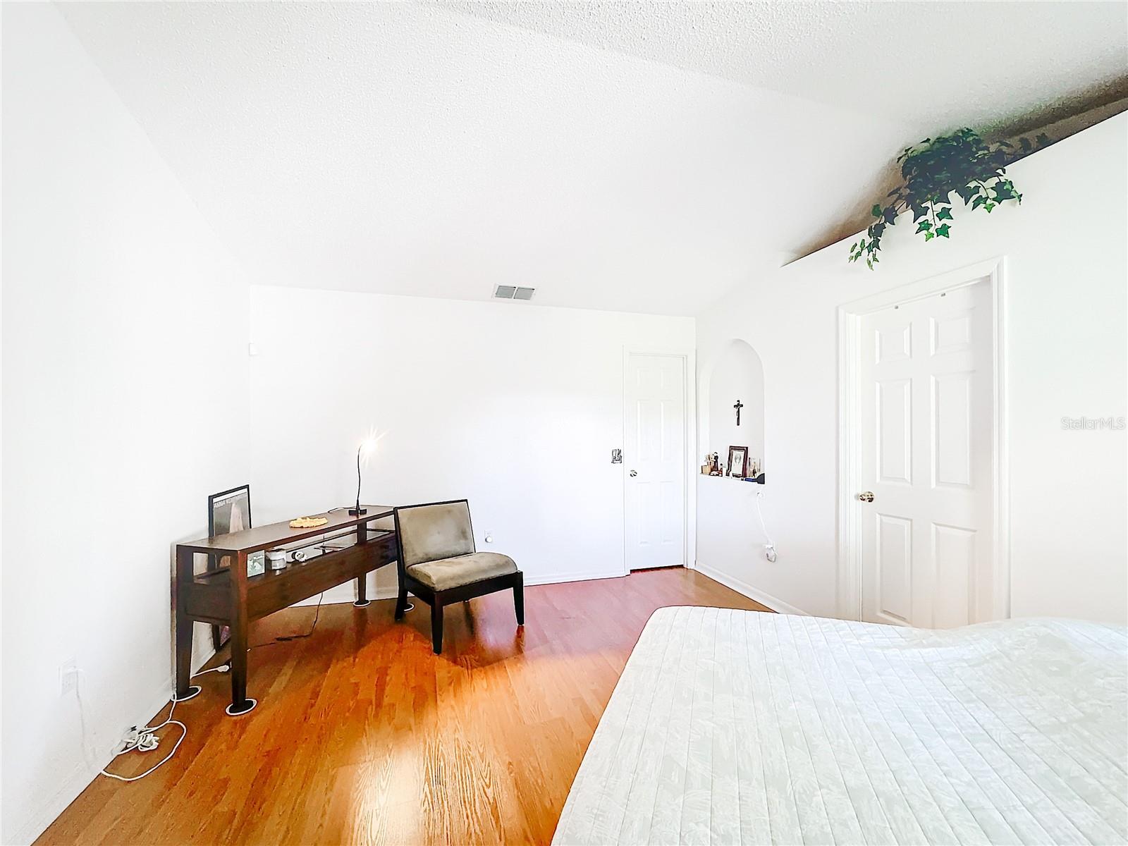 121 POMPEI DR, KISSIMMEE, FL, 34758