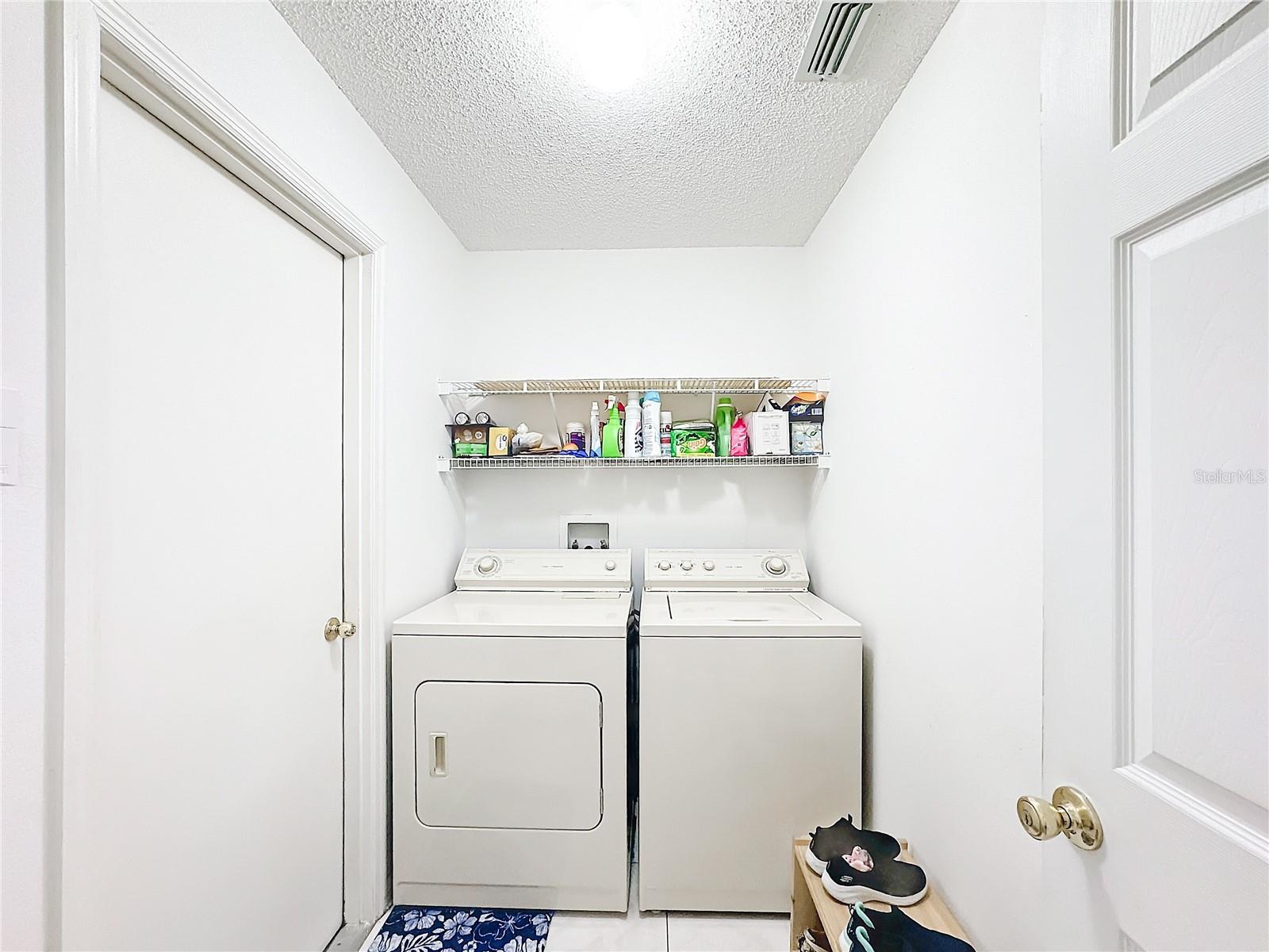 121 POMPEI DR, KISSIMMEE, FL, 34758