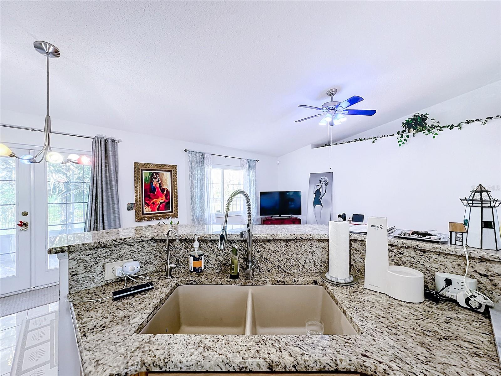 121 POMPEI DR, KISSIMMEE, FL, 34758