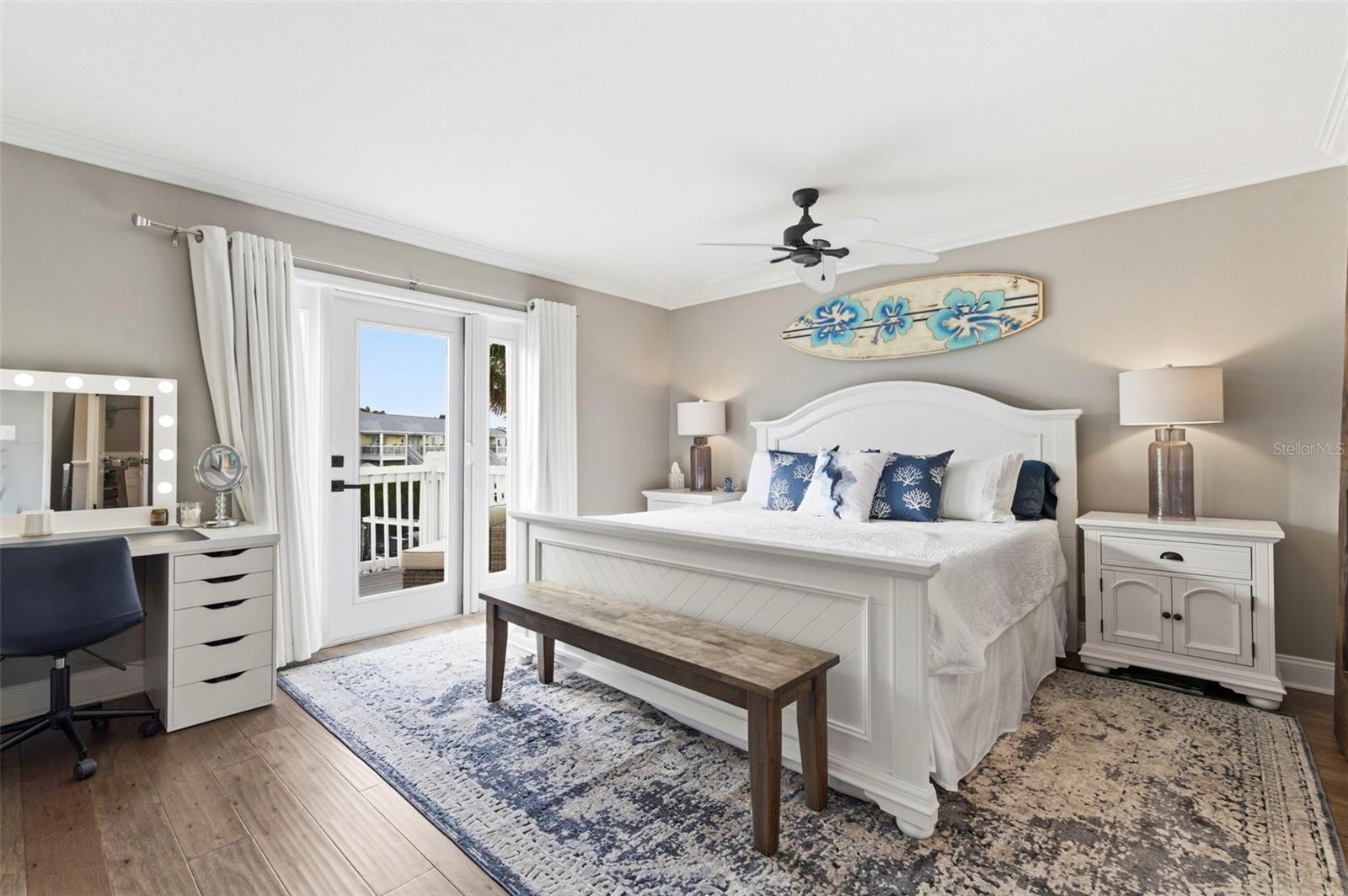 4751 COQUINA KEY DR SE, ST PETERSBURG, FL, 33705