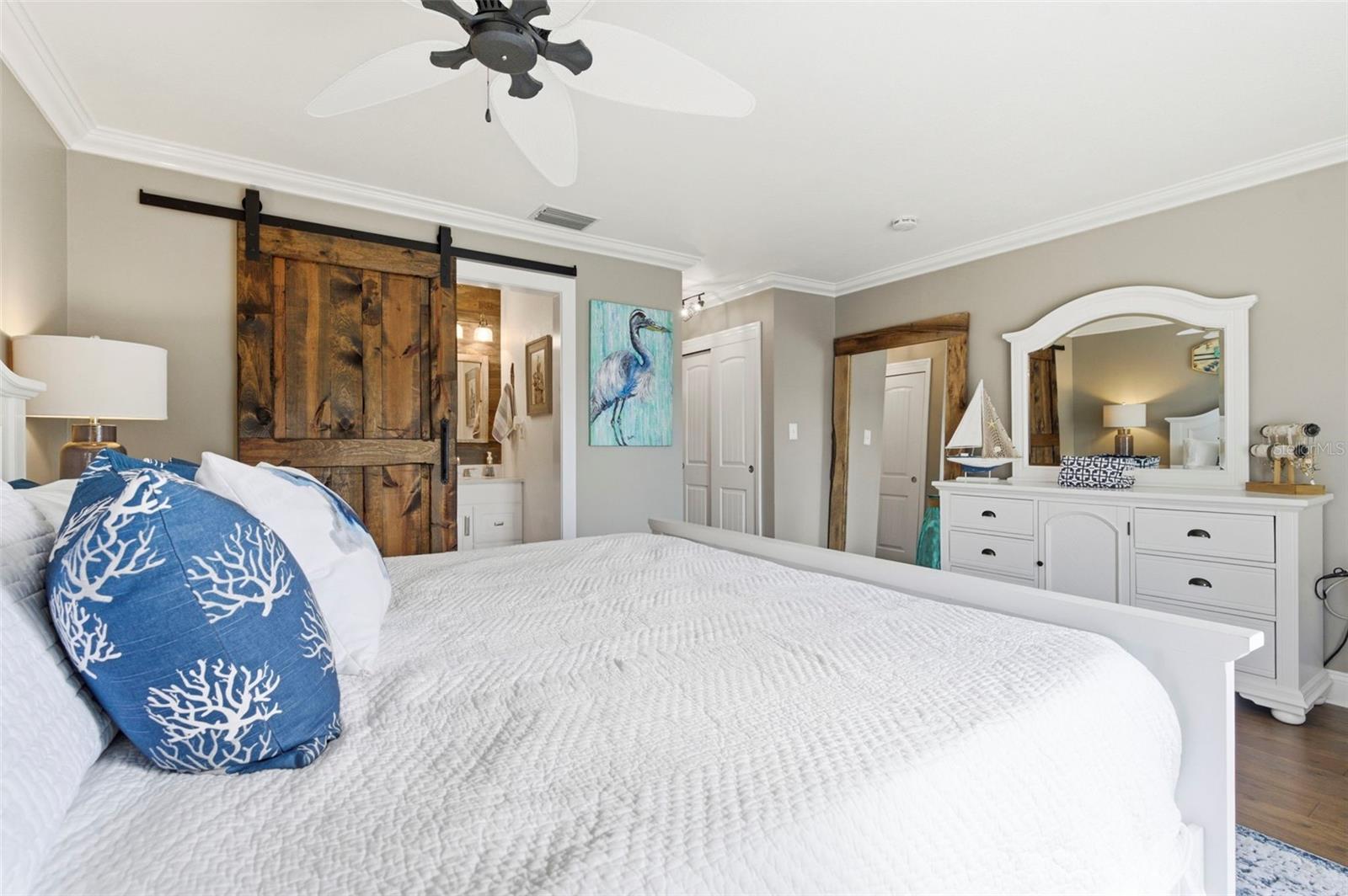 4751 COQUINA KEY DR SE, ST PETERSBURG, FL, 33705