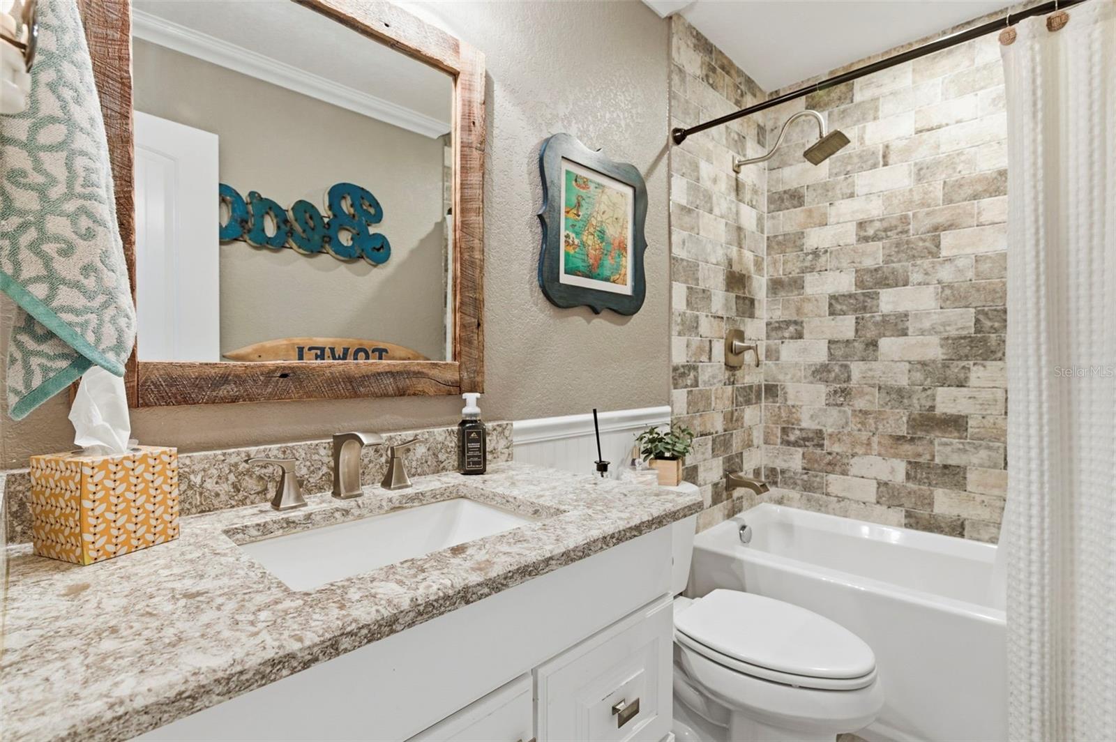 4751 COQUINA KEY DR SE, ST PETERSBURG, FL, 33705