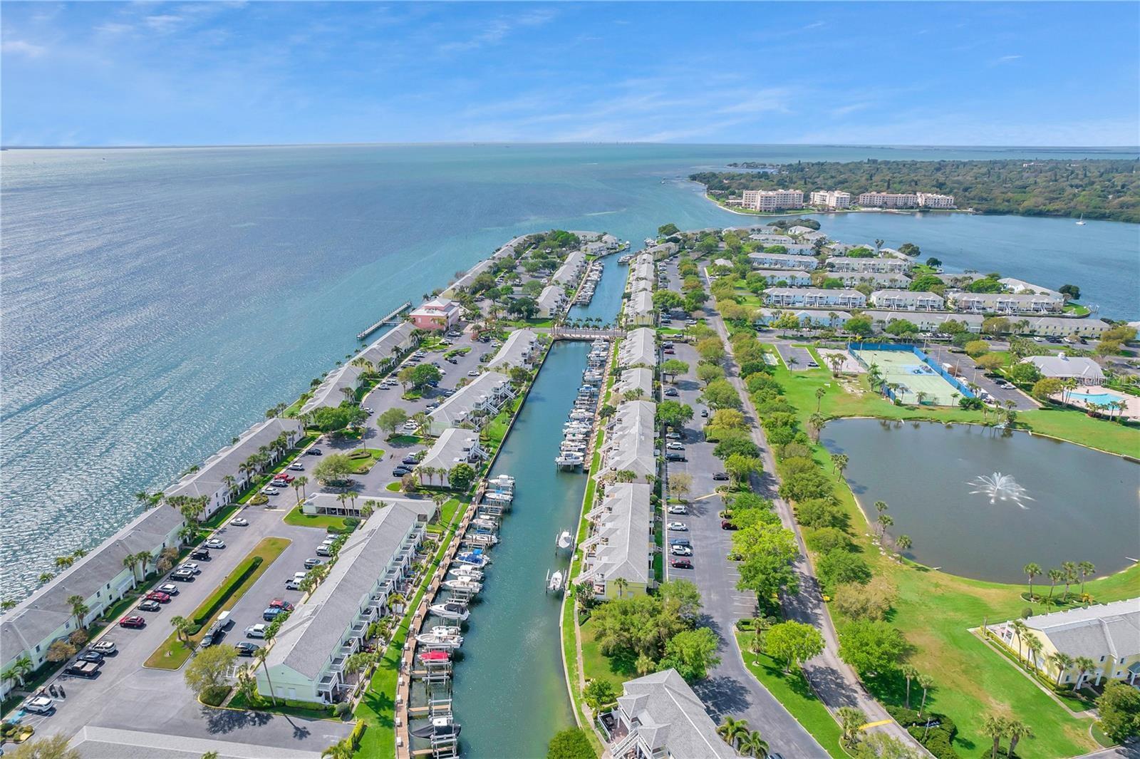 4751 COQUINA KEY DR SE, ST PETERSBURG, FL, 33705