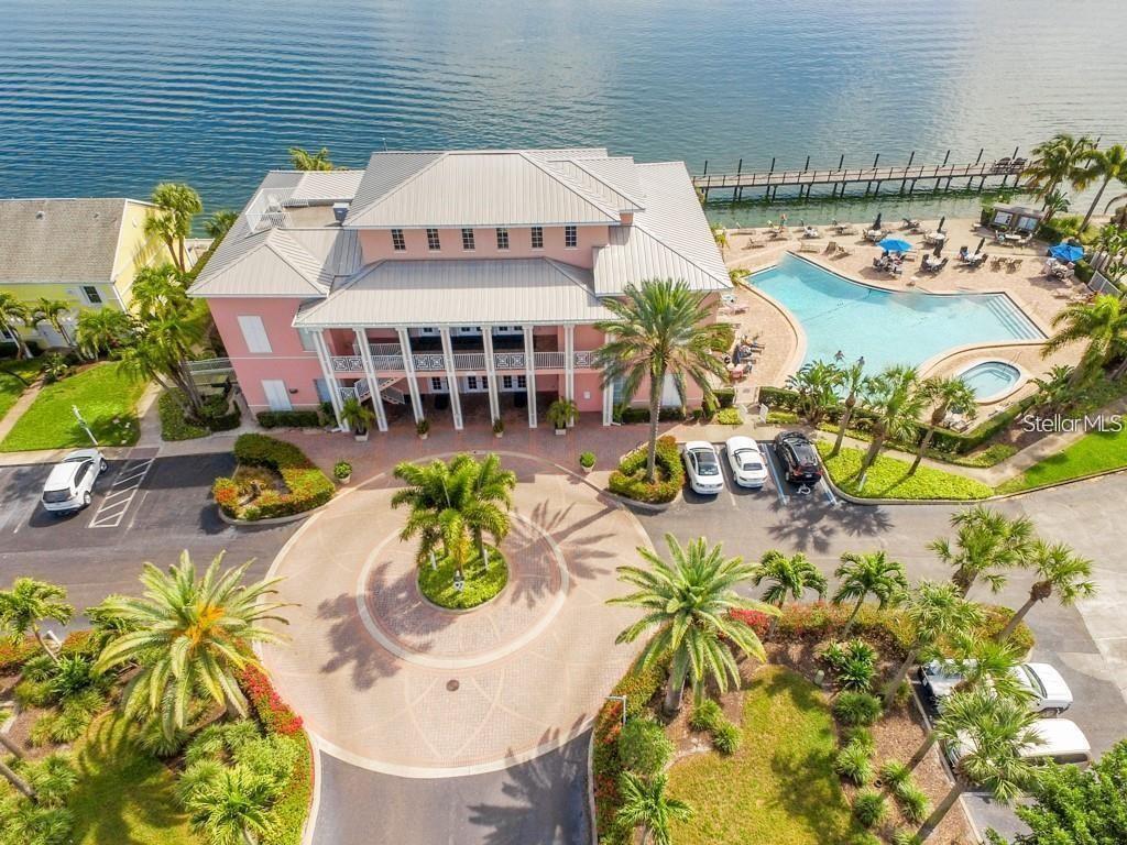 4751 COQUINA KEY DR SE, ST PETERSBURG, FL, 33705