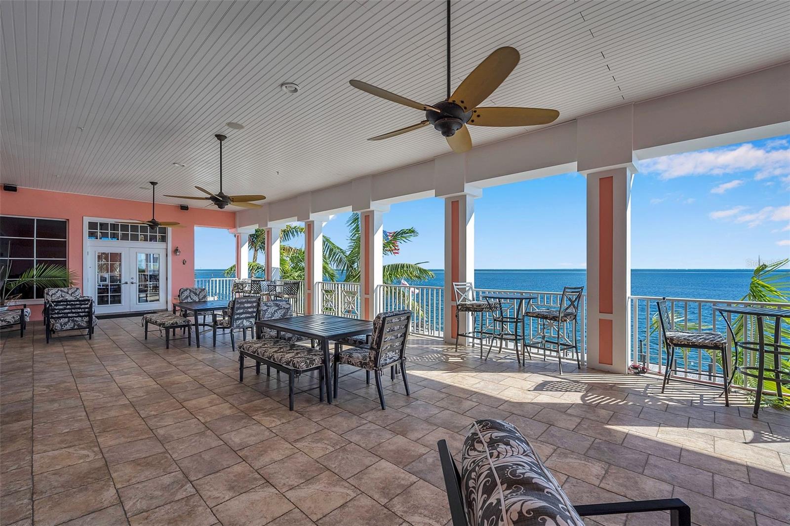 4751 COQUINA KEY DR SE, ST PETERSBURG, FL, 33705
