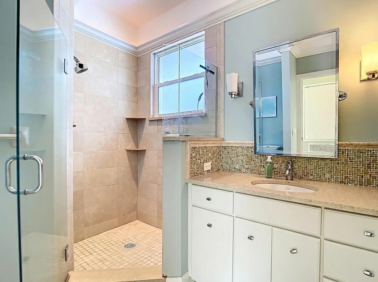 8400 MANASOTA KEY RD, ENGLEWOOD, FL, 34223