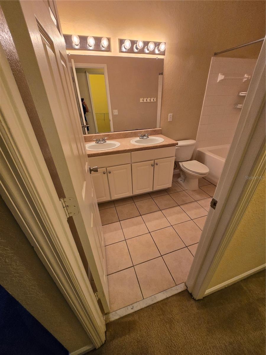 5008 NW 44TH LN #103, GAINESVILLE, FL, 32606