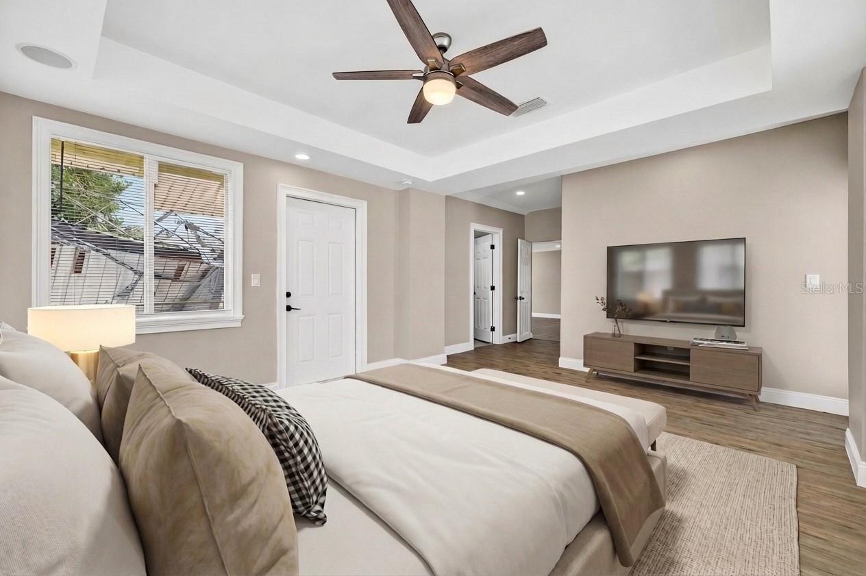 3620 E TAMPA CIR, TAMPA, FL, 33629
