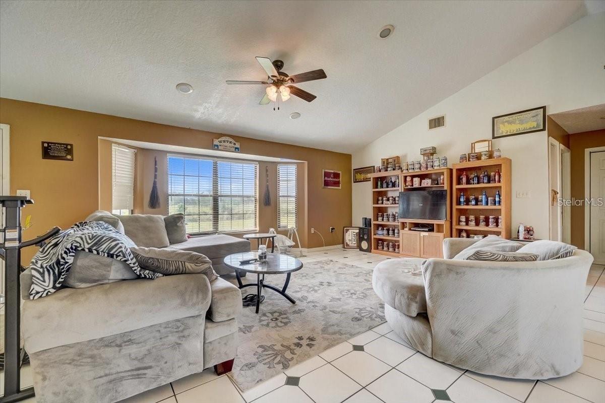 2950 FLOUNDER CREEK RD, MIMS, FL, 32754