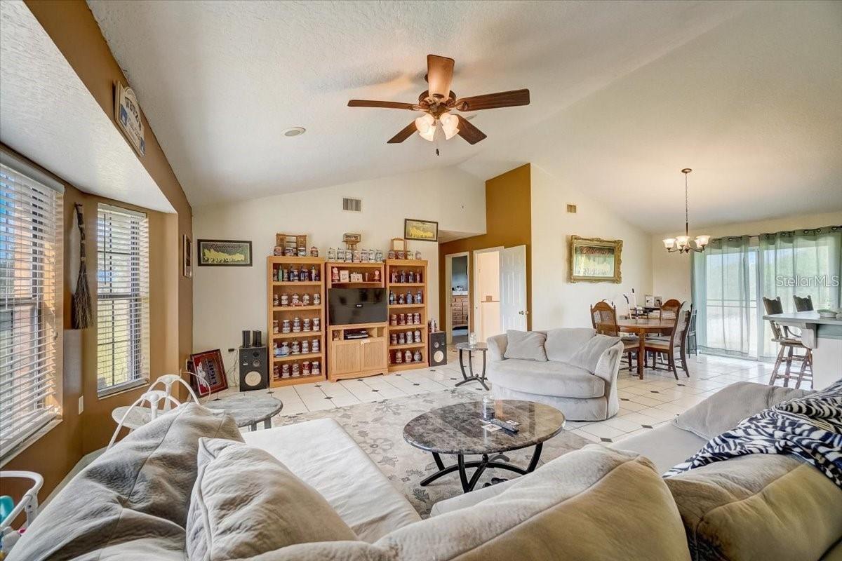 2950 FLOUNDER CREEK RD, MIMS, FL, 32754