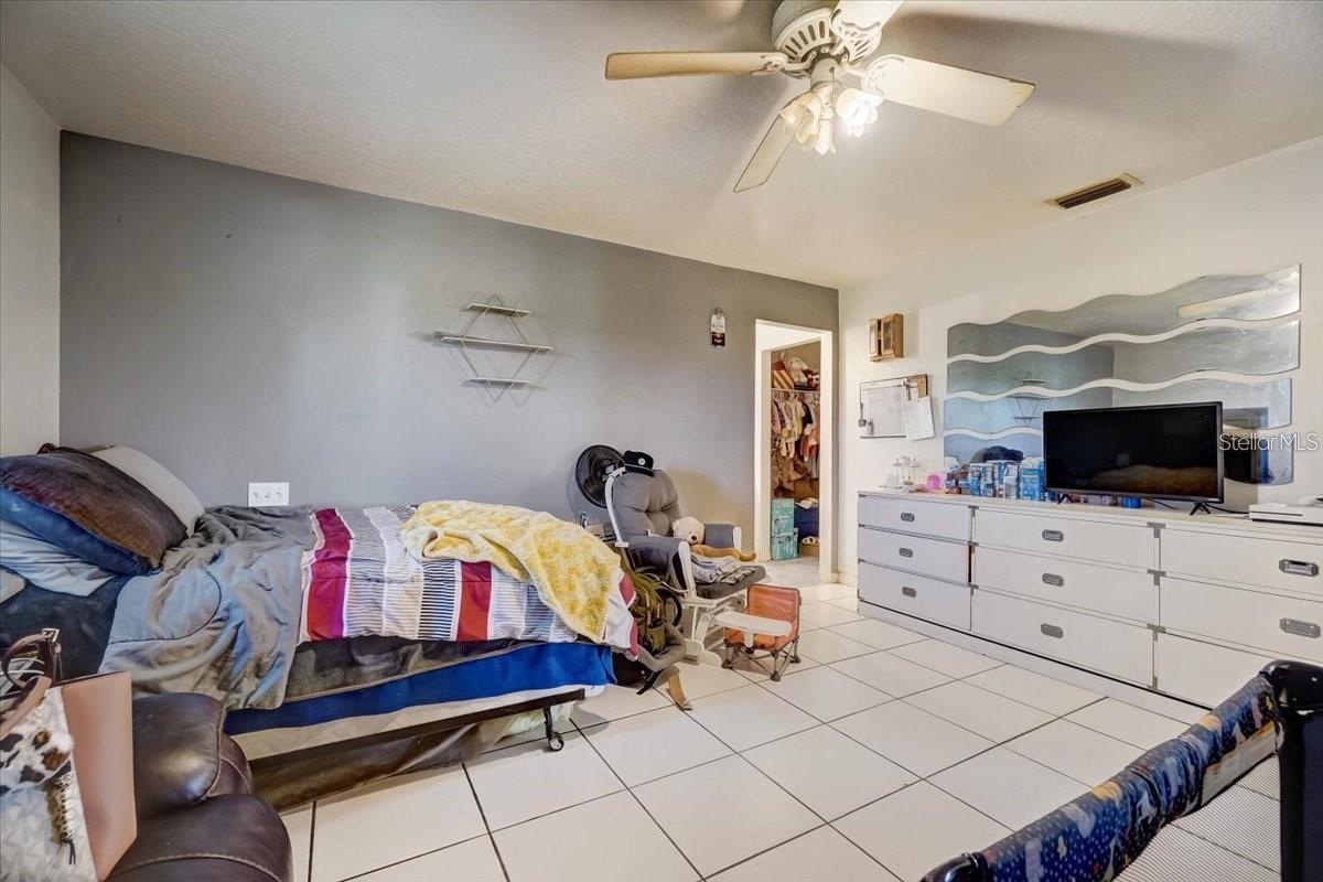 2950 FLOUNDER CREEK RD, MIMS, FL, 32754