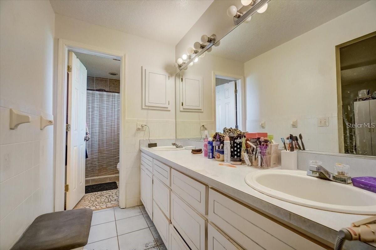 2950 FLOUNDER CREEK RD, MIMS, FL, 32754