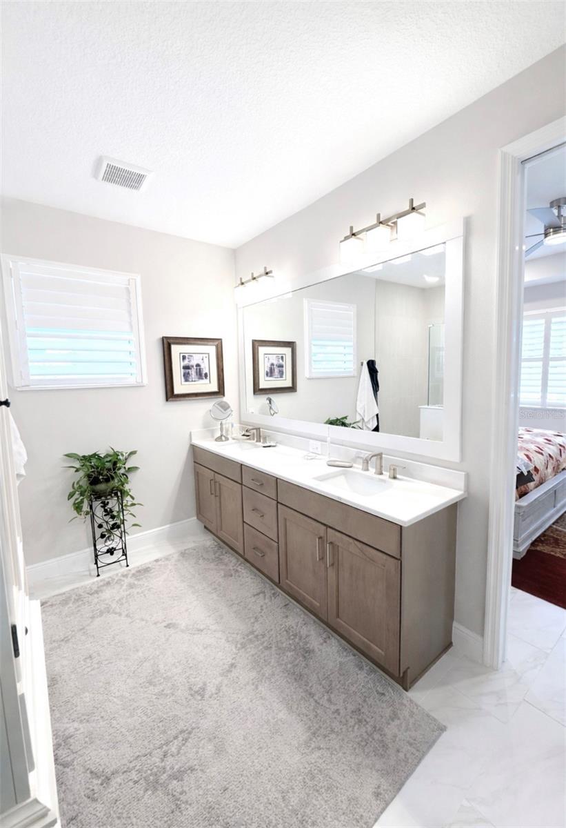 1055 WATERLINE CT, SARASOTA, FL, 34240