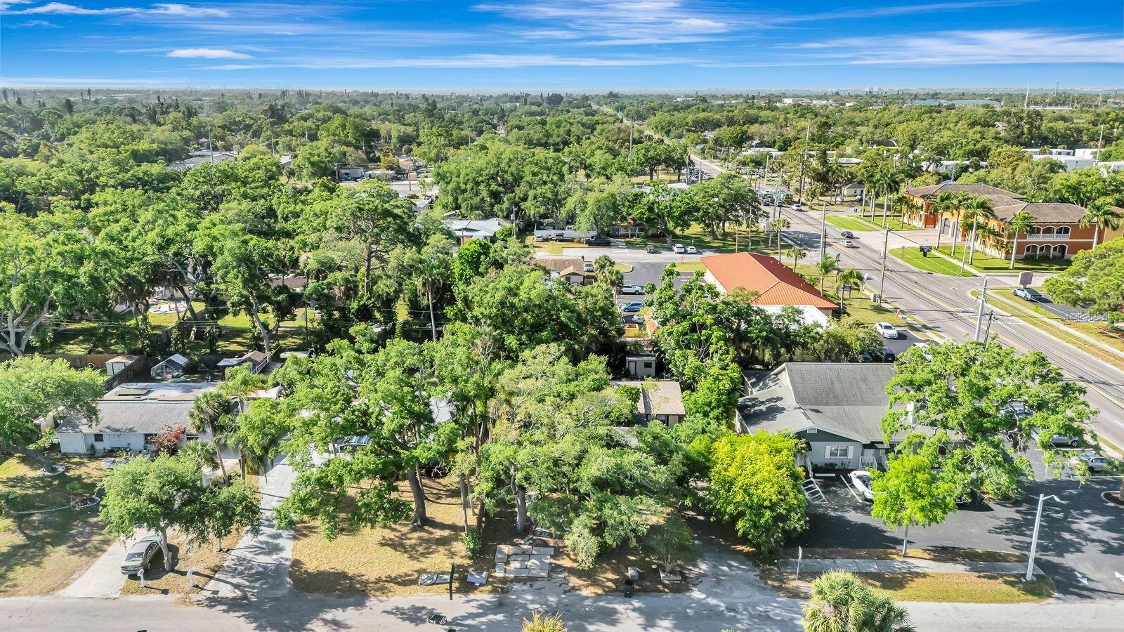 2510 51ST AVENUE TER W, BRADENTON, FL, 34207