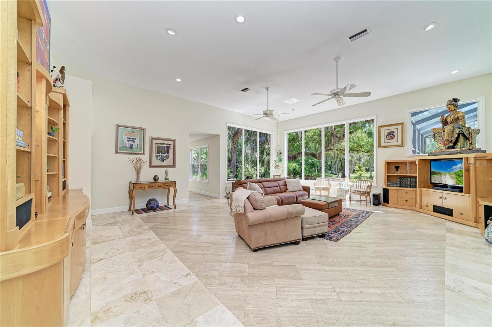 3705 62ND ST E, BRADENTON, FL, 34208