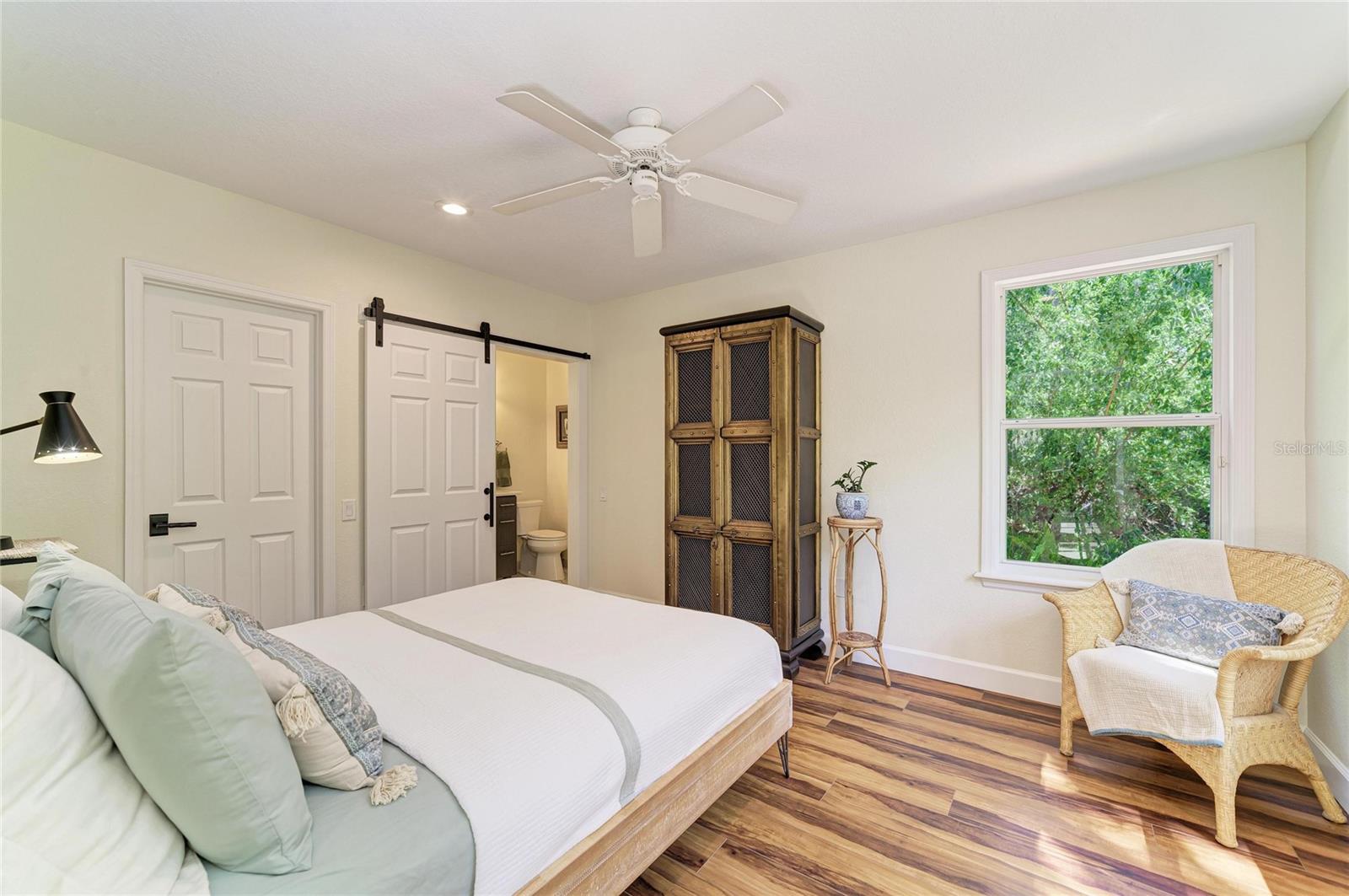 3705 62ND ST E, BRADENTON, FL, 34208