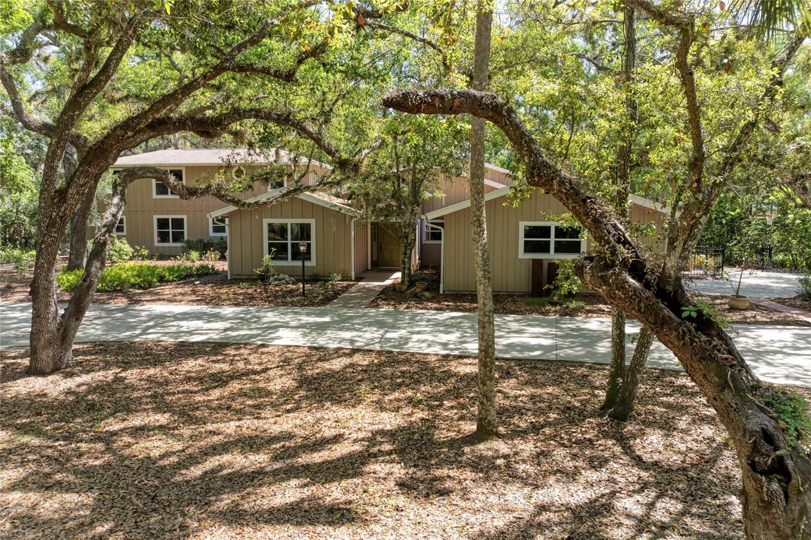 3705 62ND ST E, BRADENTON, FL, 34208