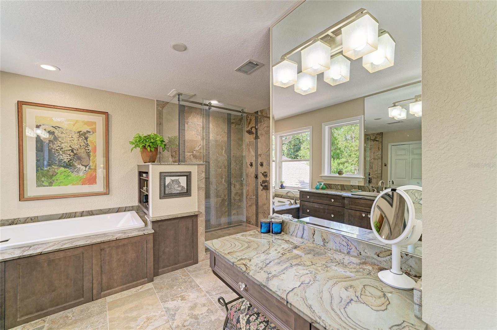 3705 62ND ST E, BRADENTON, FL, 34208