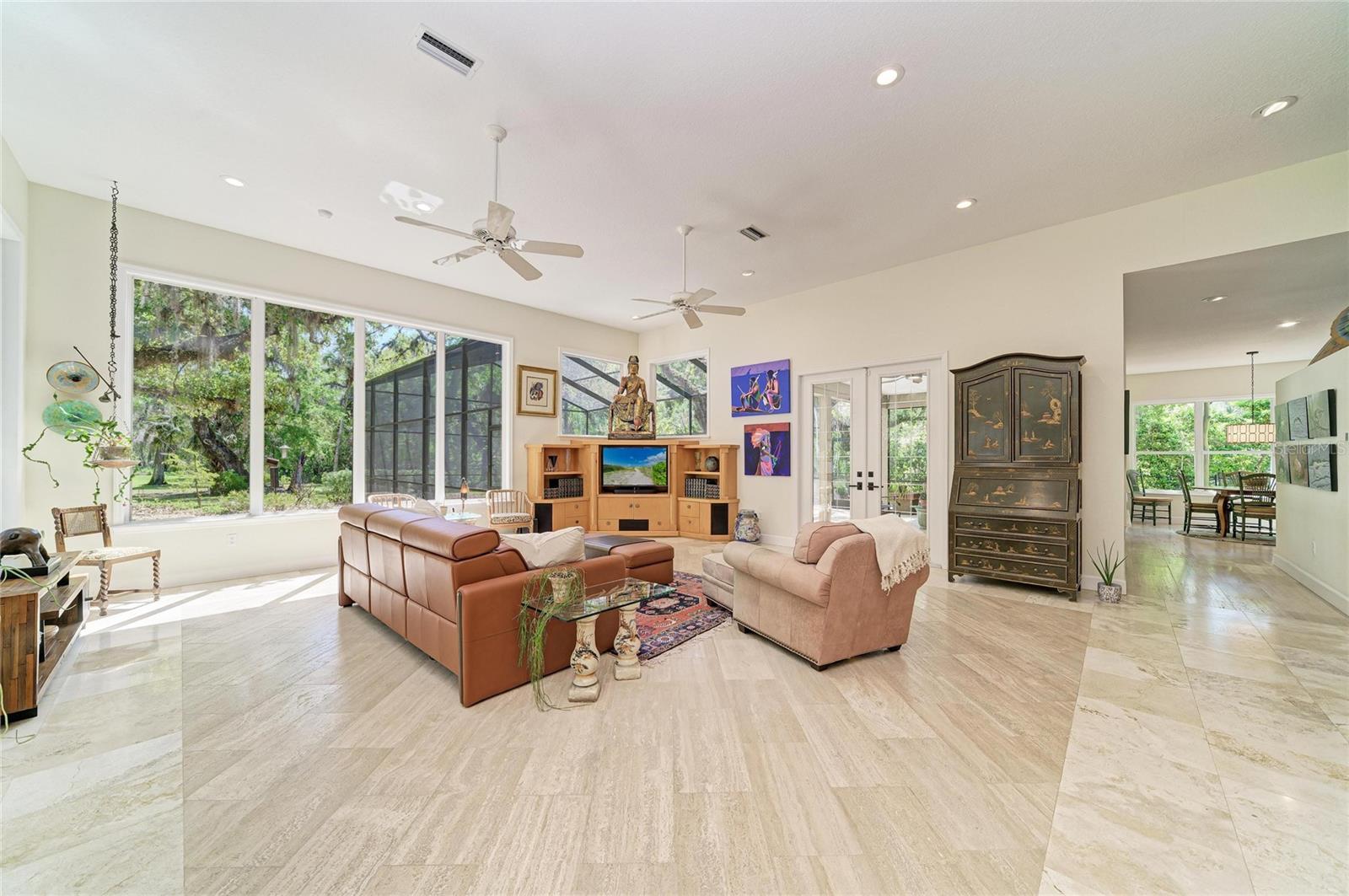 3705 62ND ST E, BRADENTON, FL, 34208