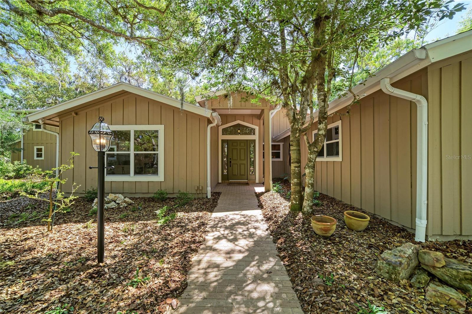 3705 62ND ST E, BRADENTON, FL, 34208