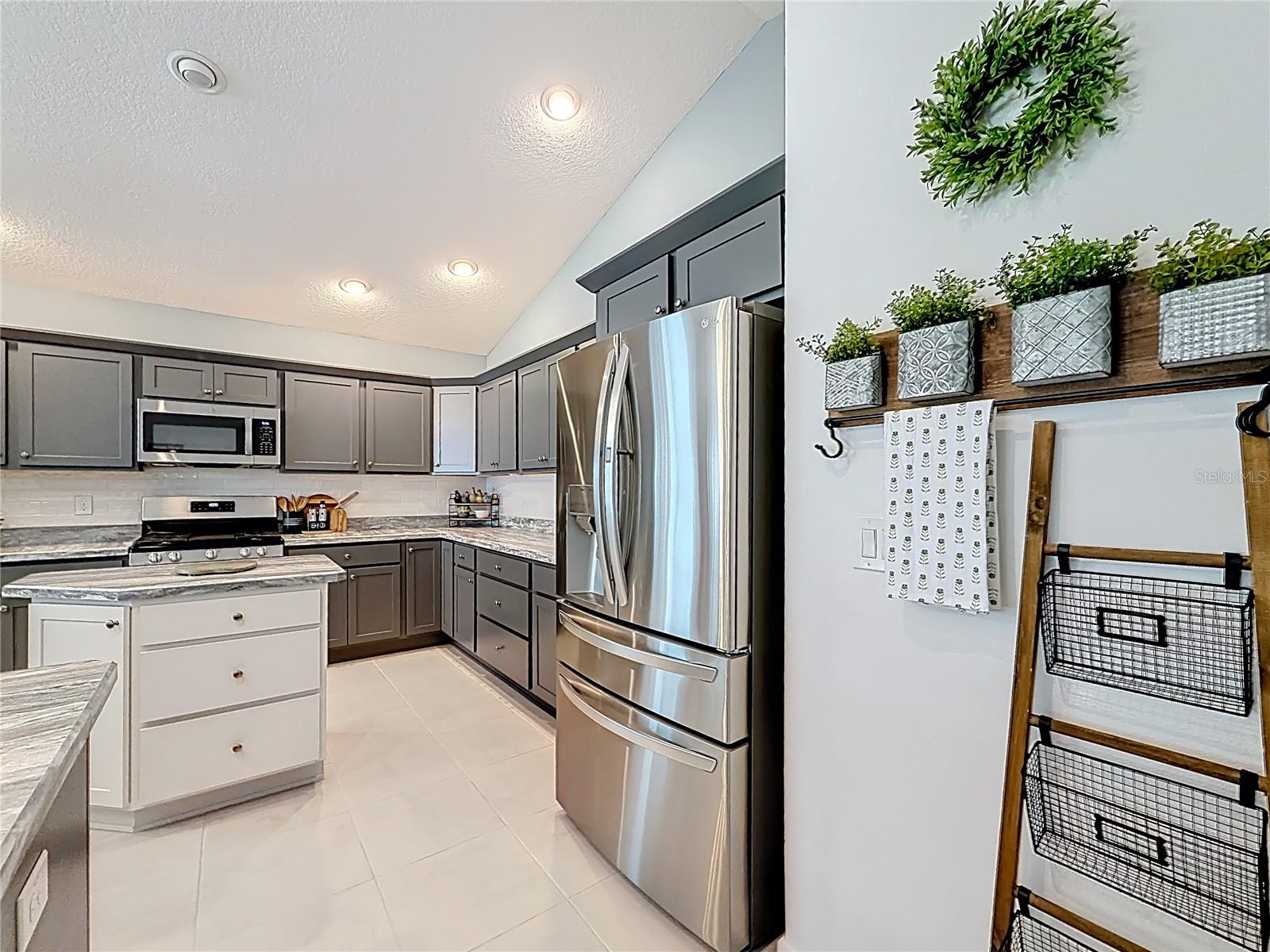 1411 FRANKLIN CT, THE VILLAGES, FL, 32163